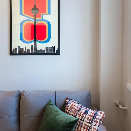 Design With A View In The Center *